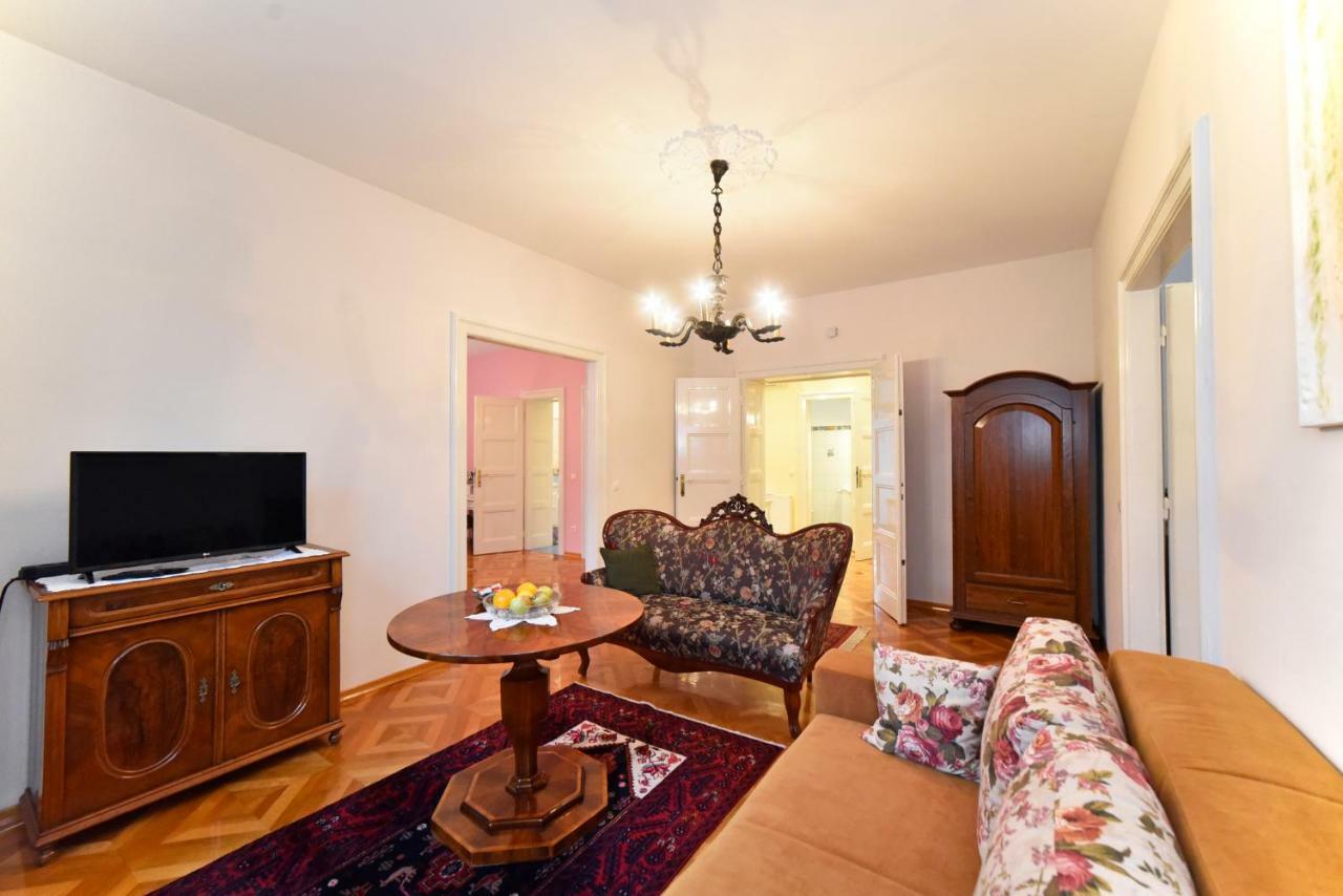 Apartment Tatjana Zagreb Buitenkant foto
